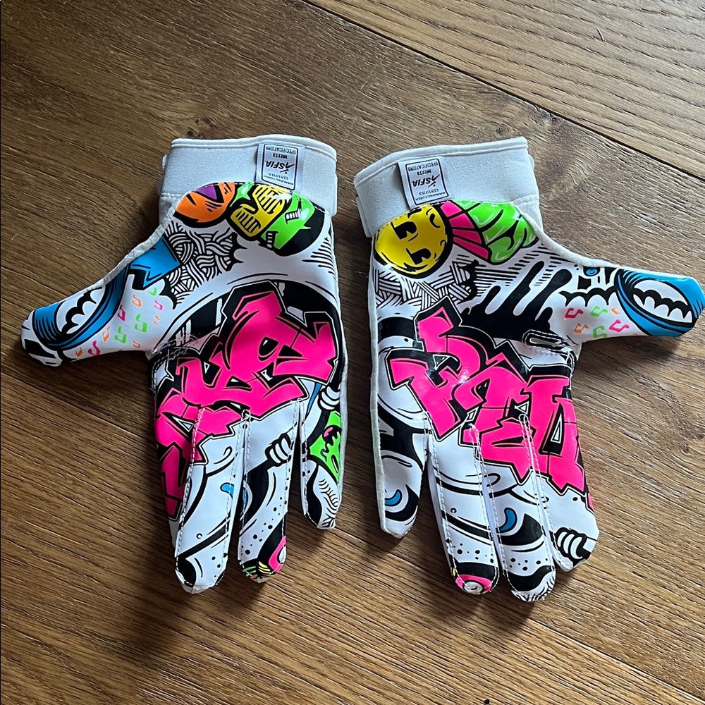 Vibrant Graphic Football Gloves